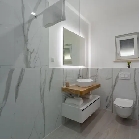 Apartamento Matic I With Balcony And Shared Pool