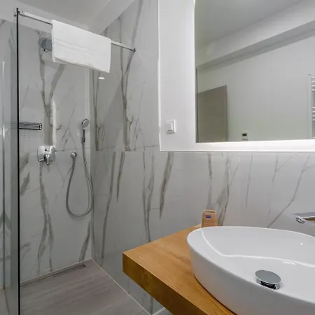 Matic I With Balcony And Shared Pool Apartment