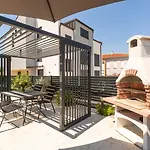 Apartman Matic I With Balcony And Shared Pool